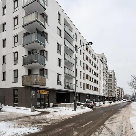 Enjoy! Wola Apartment