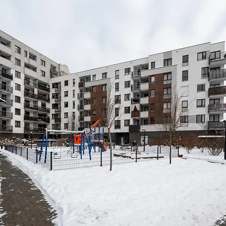 Enjoy! Wola Apartment